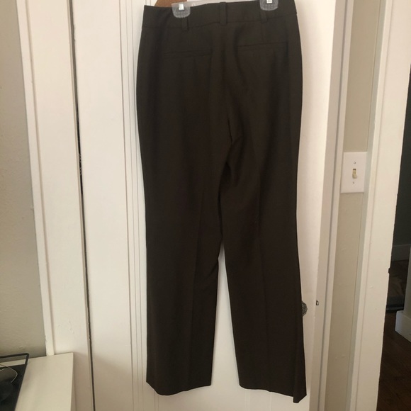 🐸SOLD🐸Olive green work pants 🌿 - Picture 2 of 2